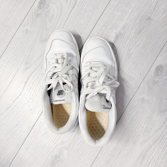 New Balance 550 - Picture 3 of 5